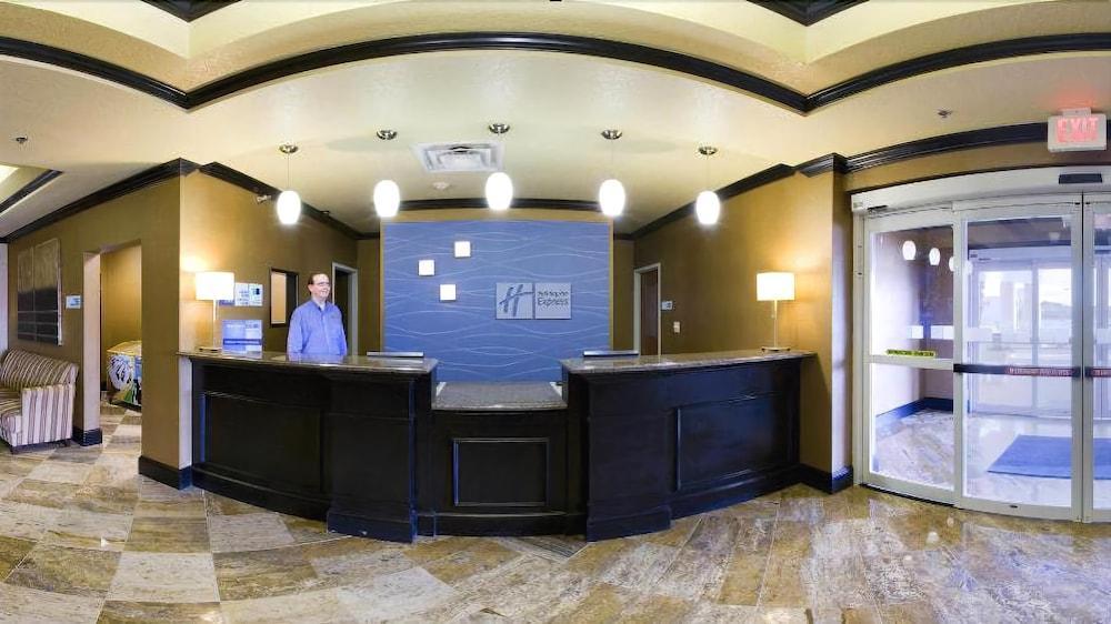 Holiday Inn Express Mccomb By Ihg Kültér fotó